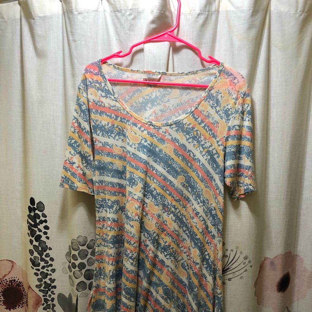 LuLaRoe perfect tee